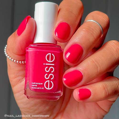 Short Watermelon Pink Nails with Essie Rose to The Occasion - Essie Hostess with the Mostess Collection