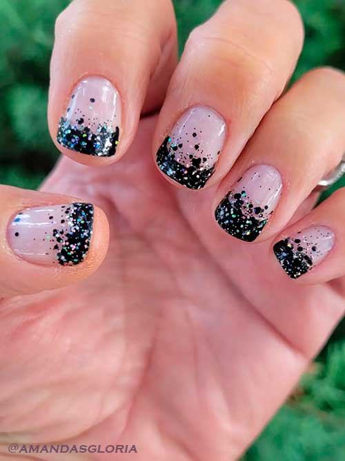 No Holding Black Nail Strips on Short Nails - Color Street Fall 2022 
