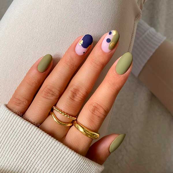 The Best Olive Green Nails to Try in Fall 2022/Winter 2023