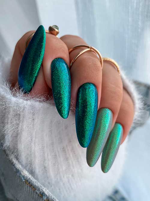Emerald Mermaid Winter Nail Design with Khaki Accents - The Best Winter Nails Ides to Try in 2022/2023