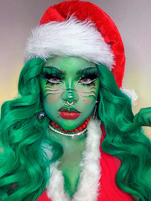 Cute Grinch Makeup for Christmas 2022