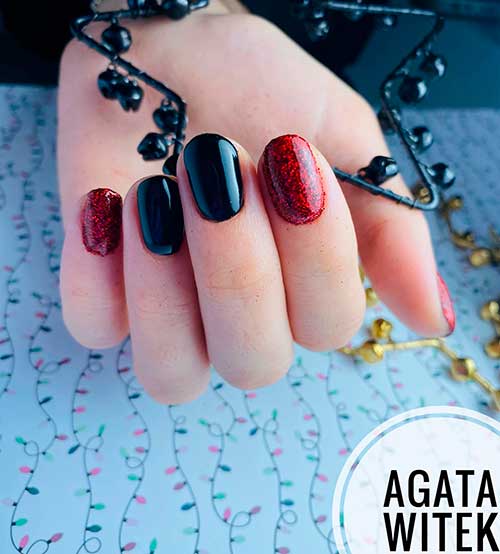 Short Glitter Red and Black Nails