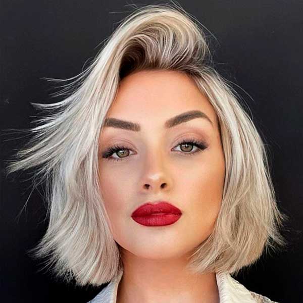 Stylish and Simple Short Haircuts for Women to Try in 2022