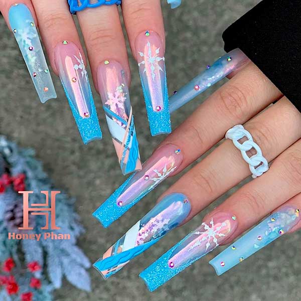 The Best Winter Nail Designs to Try in 2023