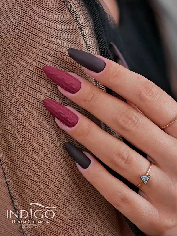 Matte plum-cherry and cherry-brown dark winter nails with sweater nail art