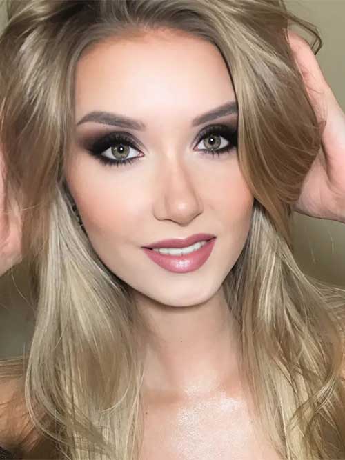 Beautiful smokey eye makeup look Beautiful smokey eye makeup look