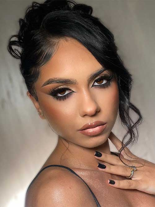 Classy smokey eyes