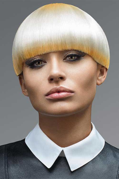 Blonde classic bowl cut for women with straight hair