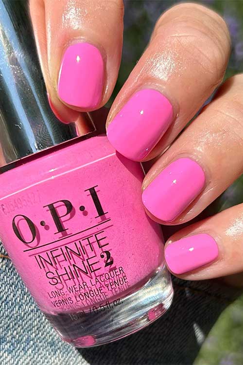 Short bright pink nails using the OPI Makeout-side nail polish