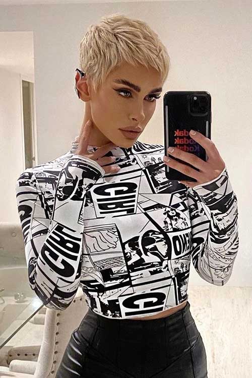 Very short textured blonde pixie is a stylish and chic summer hairstyle