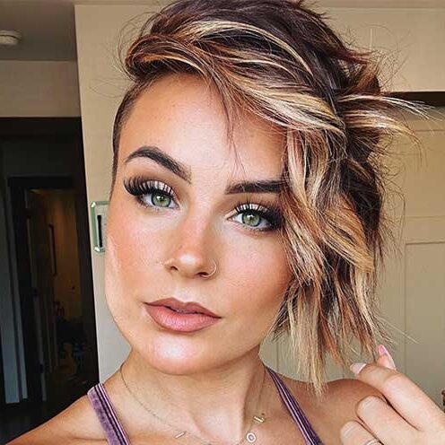 Wavy Asymmetrical Pixie Cut is One of The Cutest Summer Pixie Haircuts 2023