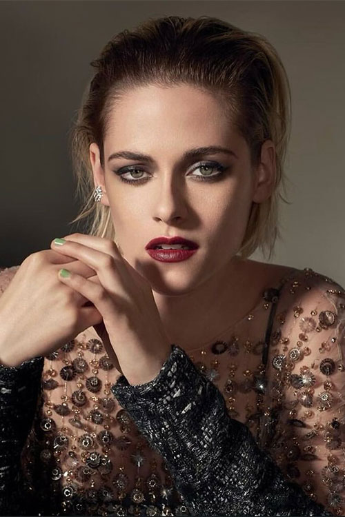 Get Kristen Stewart's Effortless Beauty Routine: Tips and Tricks