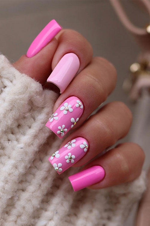 Pretty in Pink March Nails with Delicate Daisy Flowers on Two Accent Nails!