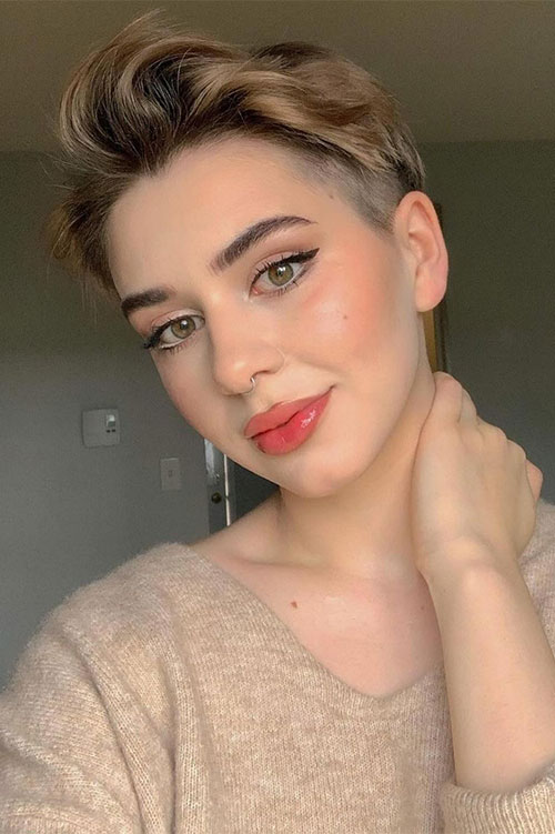 Gorgeous undercut pixie haircut Gorgeous undercut pixie haircut